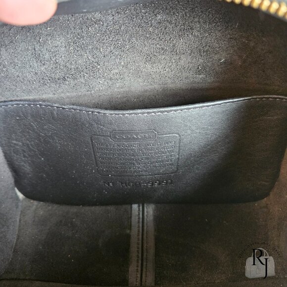 #1 Coach Vintage Lunch Box Zip | 9991 | Black | 1996 - Picture 12 of 16